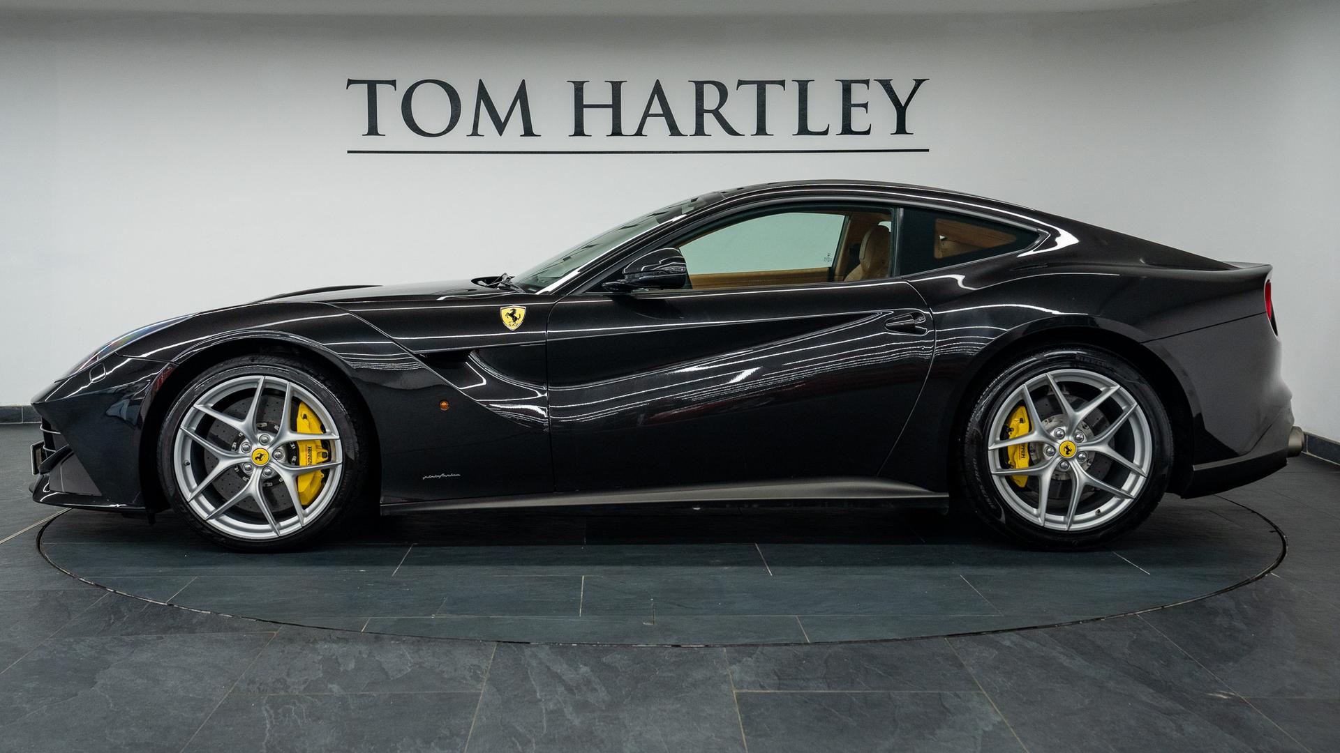 Ferrari F12 Photo fdbe016a-a844-4c13-b613-b5678a75497b.jpg