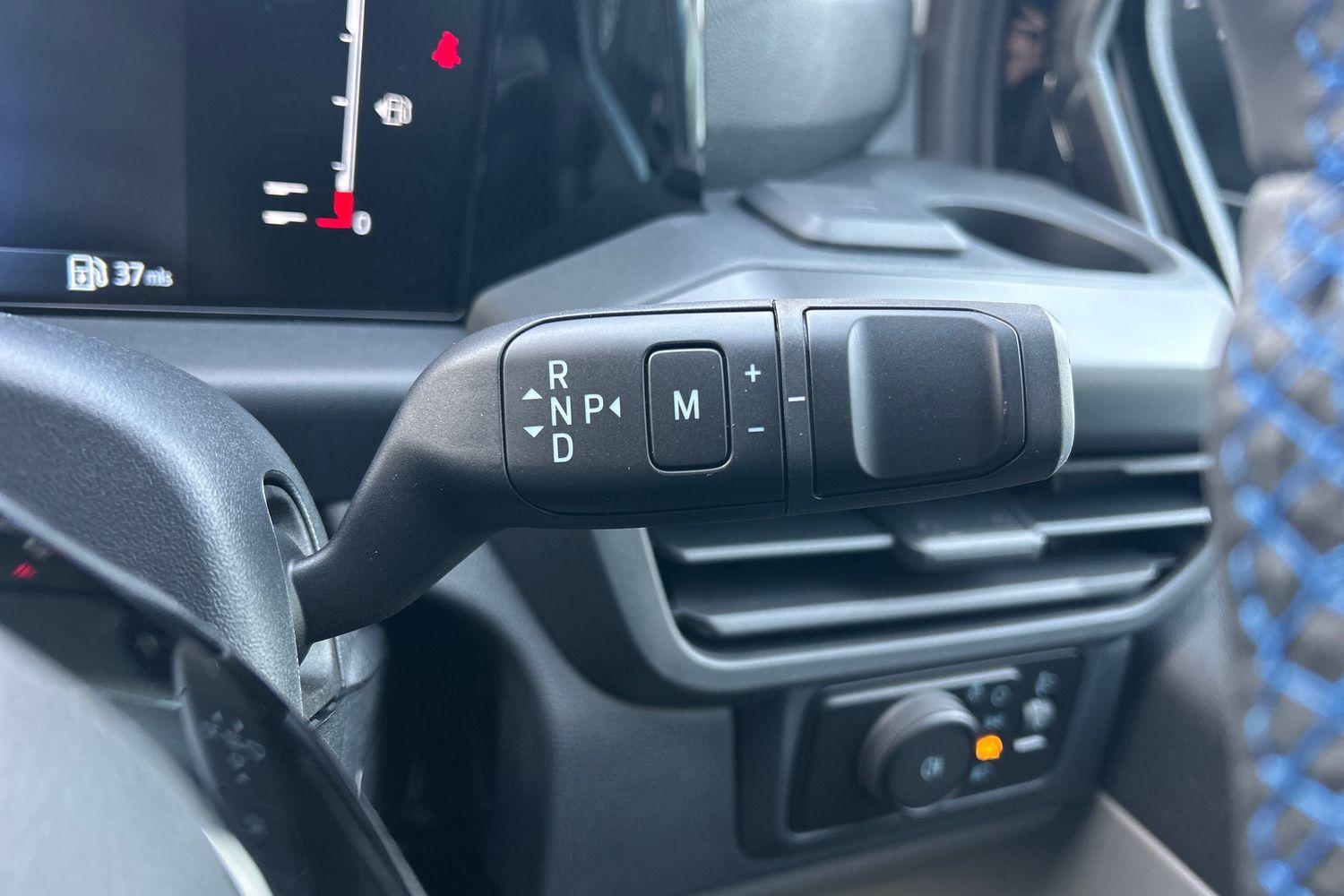 Ford TRANSIT CUSTOM Photo 23