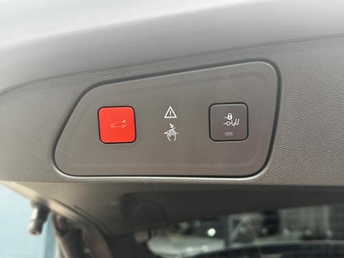 Peugeot 3008 Photo fdc58f24-3839-4002-aa22-e289b9c02749.jpeg