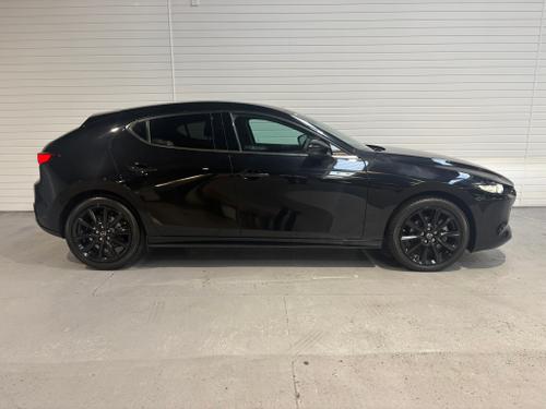 Mazda Mazda3 Photo fde835cc-9b7a-4cb9-a112-2013fe30e12c.JPEG