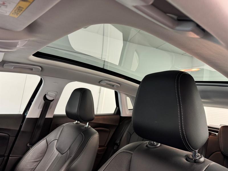 Vauxhall Grandland X Photo fdf31c27-4544-4be5-9c52-56c63c69d664.jpg