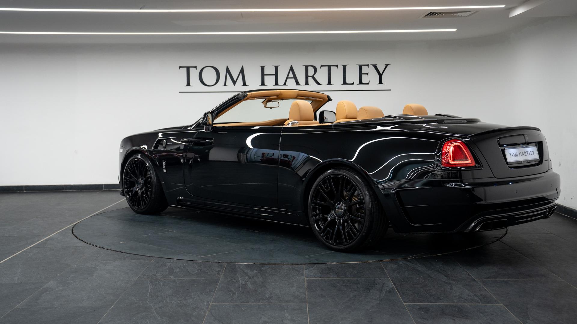 Rolls-Royce Dawn Photo fdfbe04c-6e69-496c-aa2b-2ebbb7506eb7.jpg