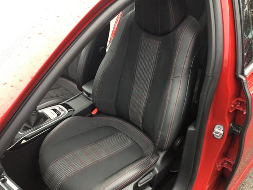 Peugeot 308 Photo fdfcace7-d46f-4bcf-a886-c1449214a861.JPG