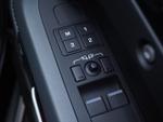 Land Rover Defender 90 Photo 11