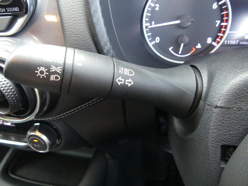 Nissan Juke Photo fe104344-134b-4fe7-9779-6b5677e01915.jpg