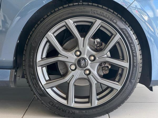 Used Ford Fiesta YR72UWS 3