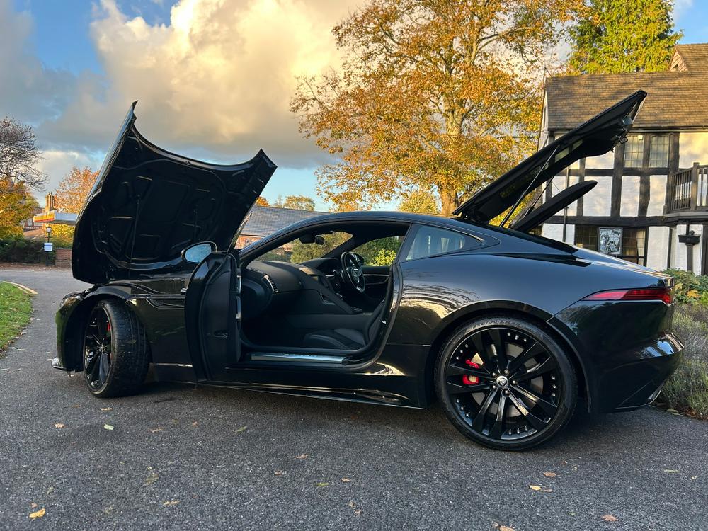 Used Jaguar F-Type MV24LWZ 24