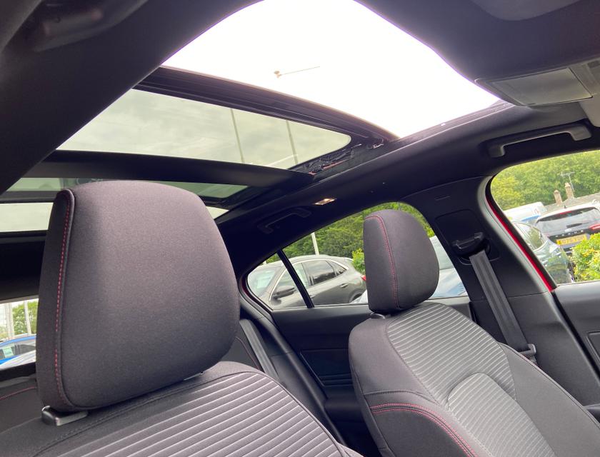 Ford Focus Photo fe308c7f-b0e2-4e6e-a9be-5fb393ea5cde.jpg