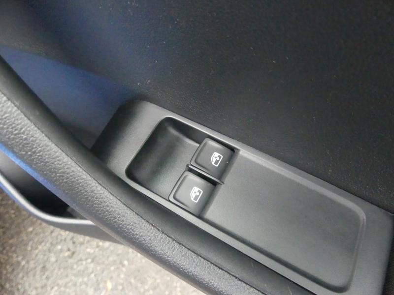 Skoda Fabia Photo fe344a5a-fa9a-4af3-a8e6-37c5719e63af.jpg
