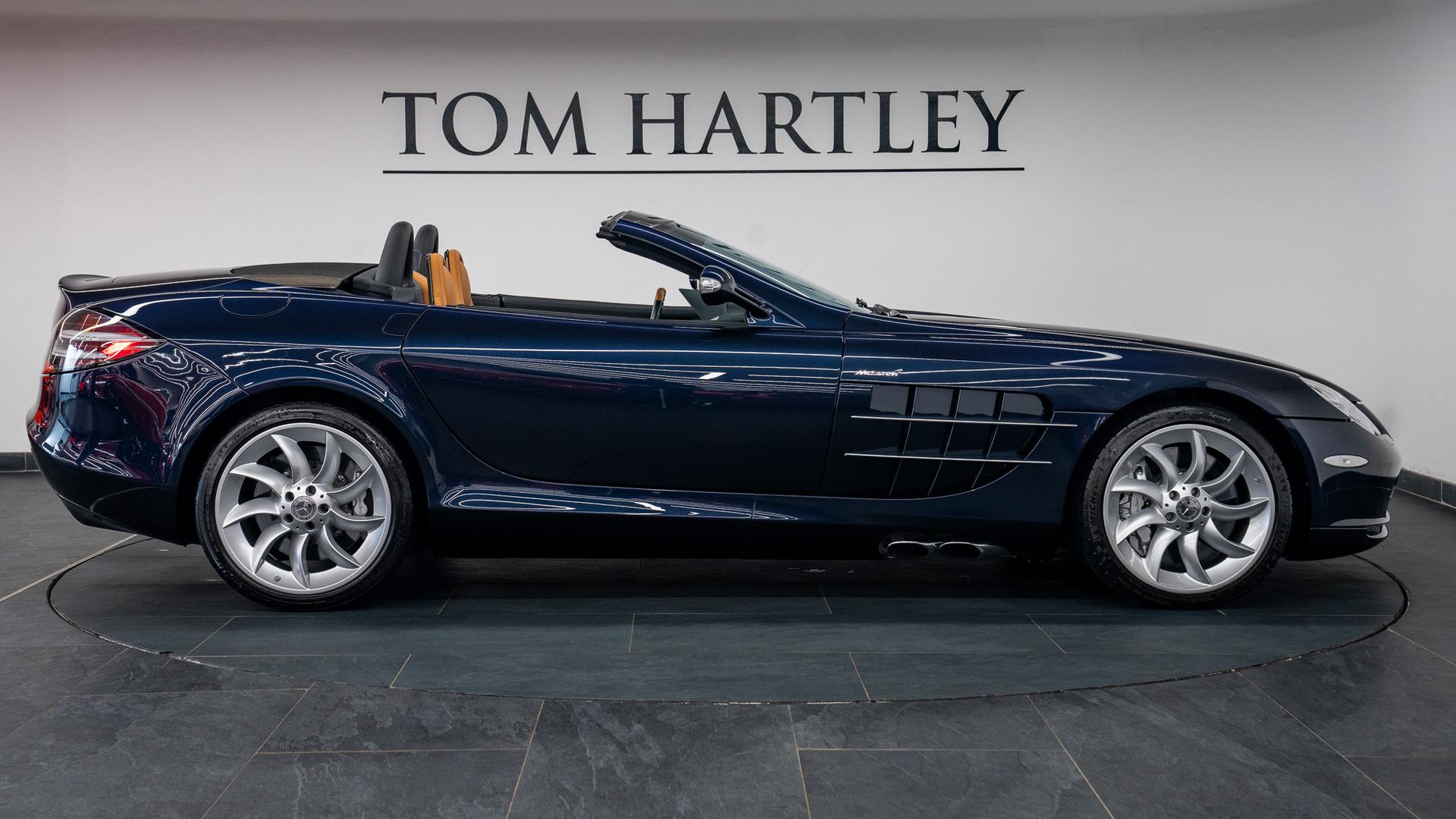 Mercedes-Benz SLR McLaren Photo fe3b0b1a-b6b1-48ce-9328-411e20c8f096.jpg