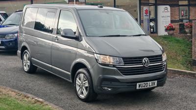Used 2020 Volkswagen Transporter 2.0 TDI T32 Highline Kombi Double Cab 5dr Diesel DSG FWD SWB Euro 6 (s/s) (150 ps) at Motorhouse Coleford