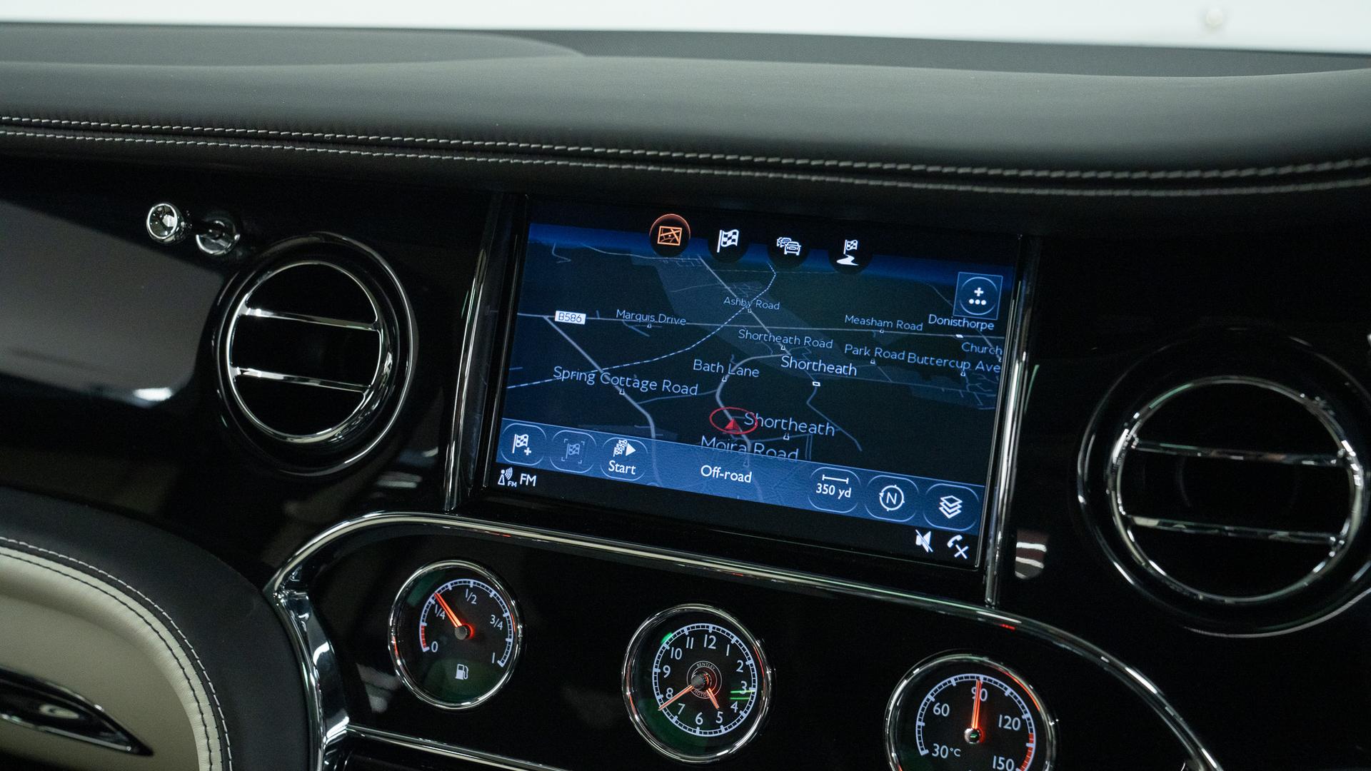 Bentley Mulsanne Photo fe42c360-4386-4ade-a5a6-148278e197ac.jpg