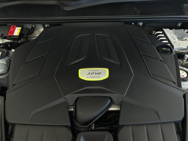 PORSCHE Cayenne Photo 56