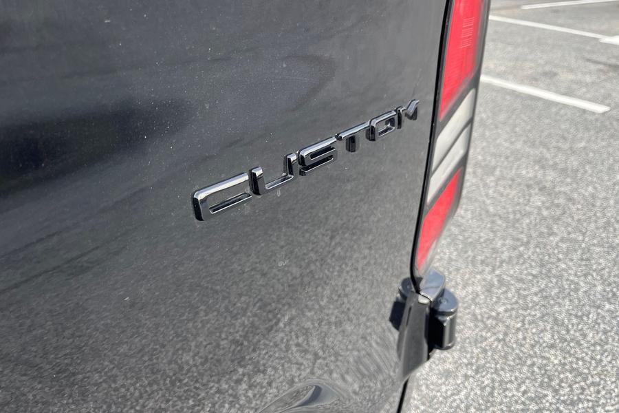 Ford TRANSIT CUSTOM Photo fe4f7e20-587e-4c7b-aa45-0eec2588a83a.jpg