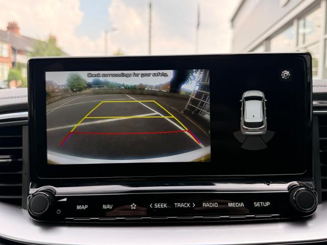 Kia Ceed Photo fe5c7354-8cee-47a0-b4f5-af045f81d151.jpg