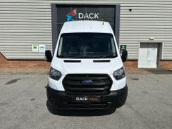 Ford Transit Photo 21
