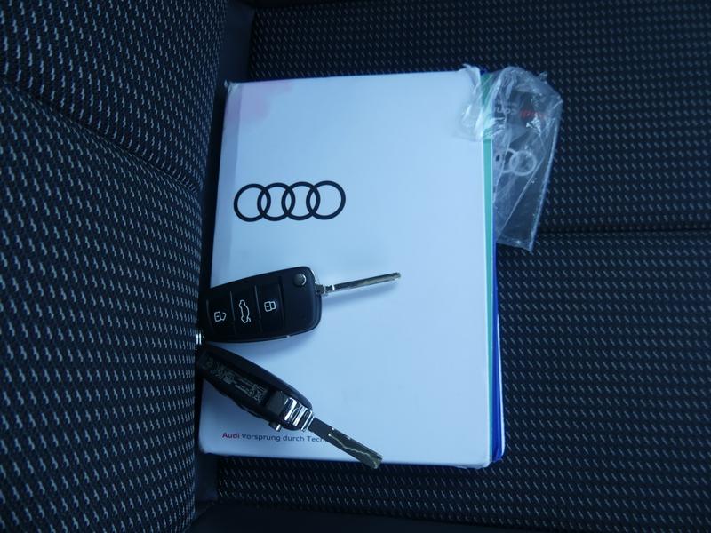 Audi Q3 Photo fe7042a6-af4b-4953-a20c-cb16f496a8d0.jpg