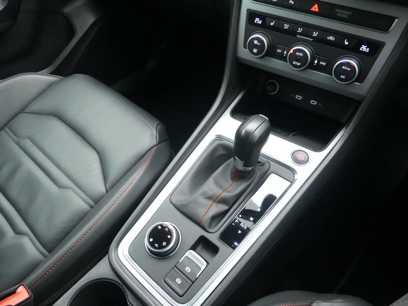 SEAT Ateca Photo fe71a63e-2aa2-4f98-a3e3-77b750f158f9.jpg