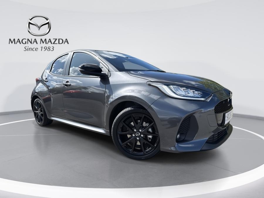 Mazda Mazda2 HYBRID Photo fe727d59-a322-4a3d-a485-f9daca1b9380.jpg