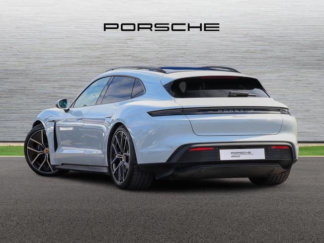 PORSCHE Taycan Photo 2