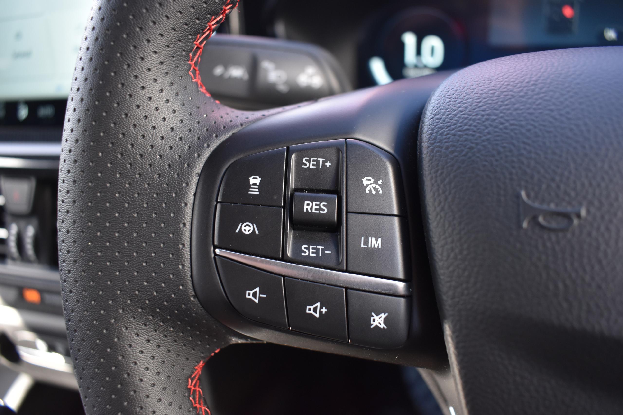 Used Ford Focus EF25XDK 26
