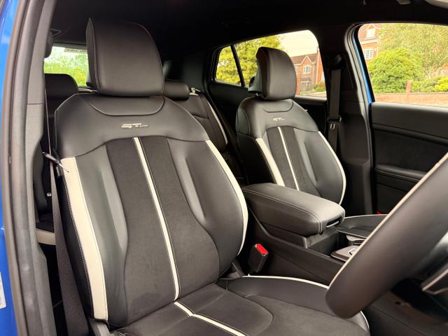 Kia Sportage Photo fe843a59-8336-41ff-a189-f5c81a453ea9.jpg