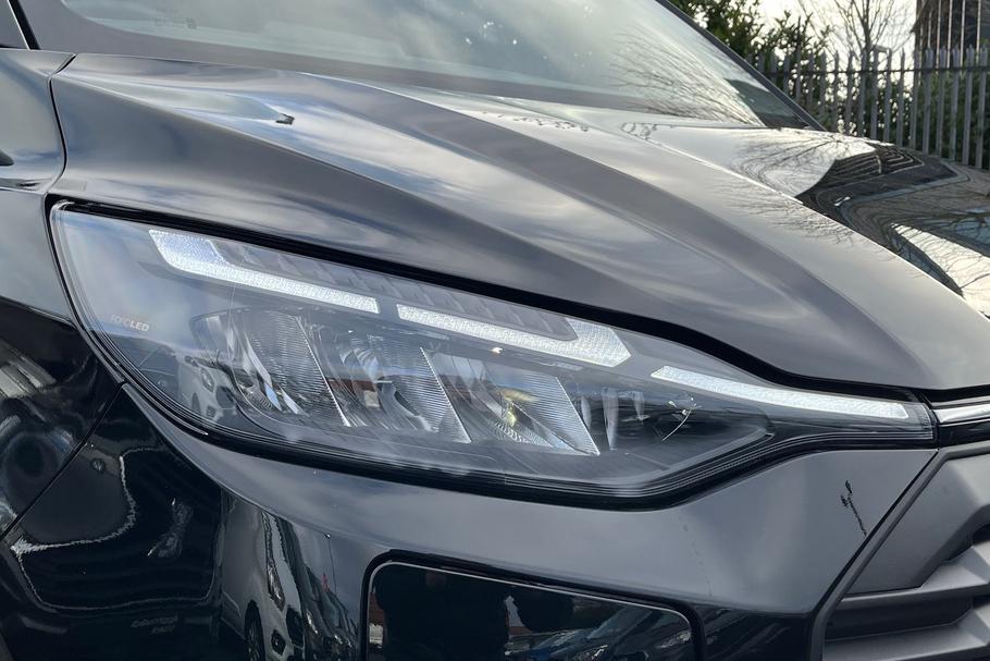 Used Ford CUSTOM CUSTOMPHEV16 24