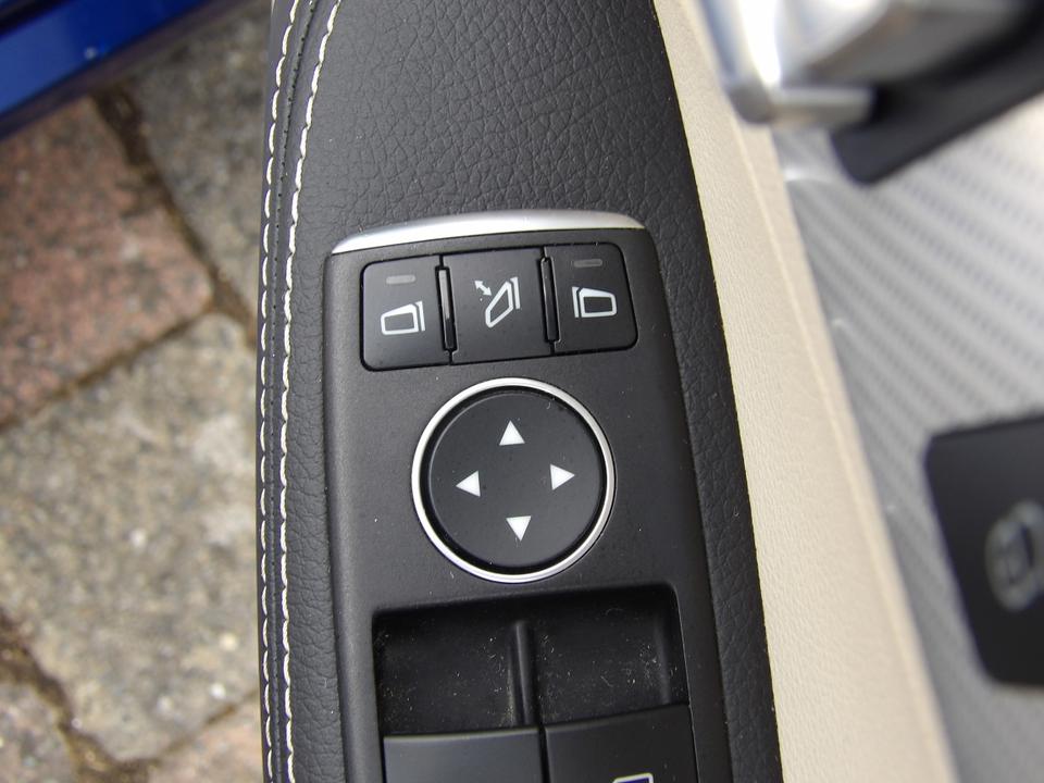 Used Mercedes-Benz SLC EO17UGC 25