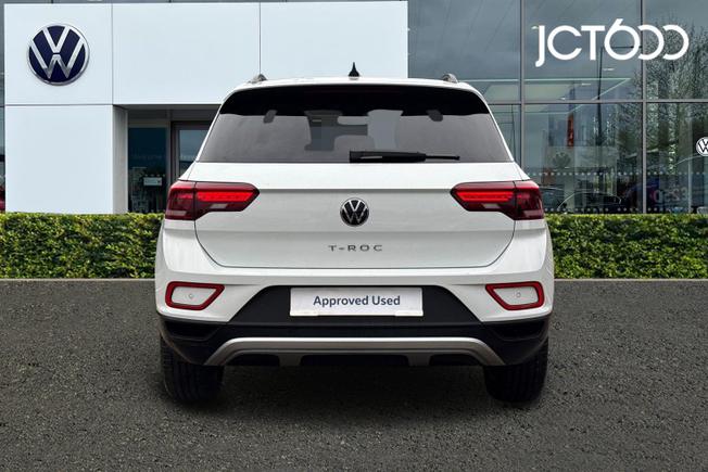 VOLKSWAGEN T-Roc Photo 7