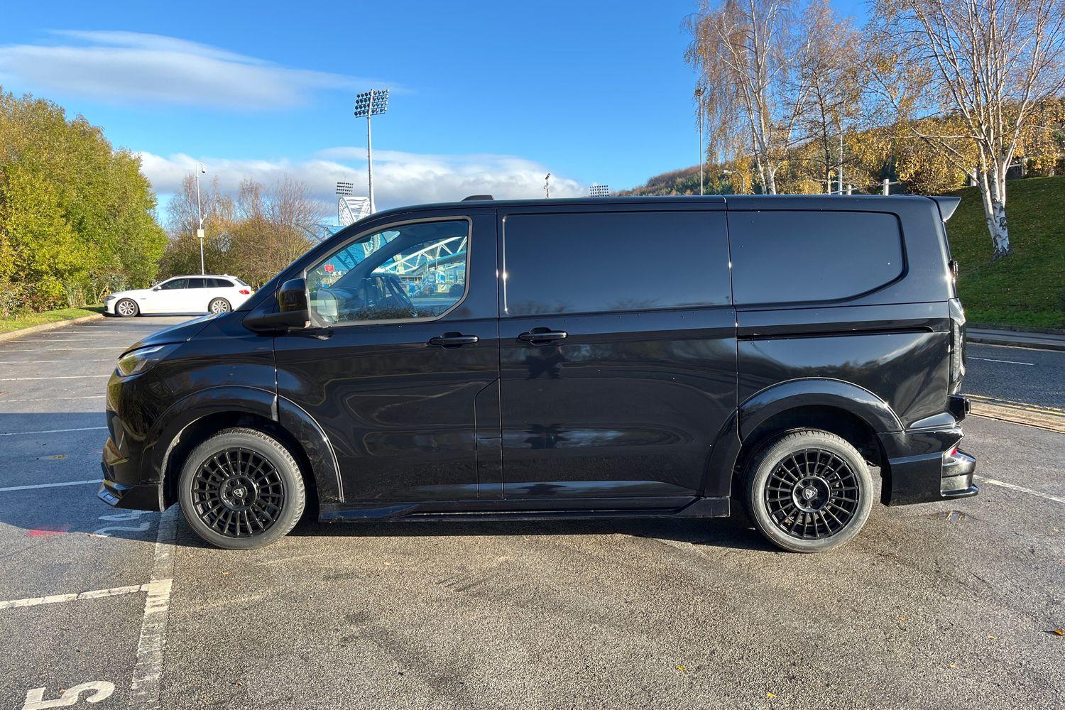 Ford TRANSIT CUSTOM Photo 21