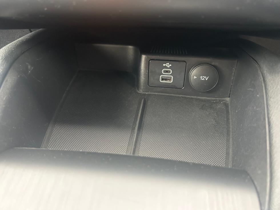 Ford Kuga Photo fec13b2d-7c27-489a-8ca7-054befca5a76.jpeg