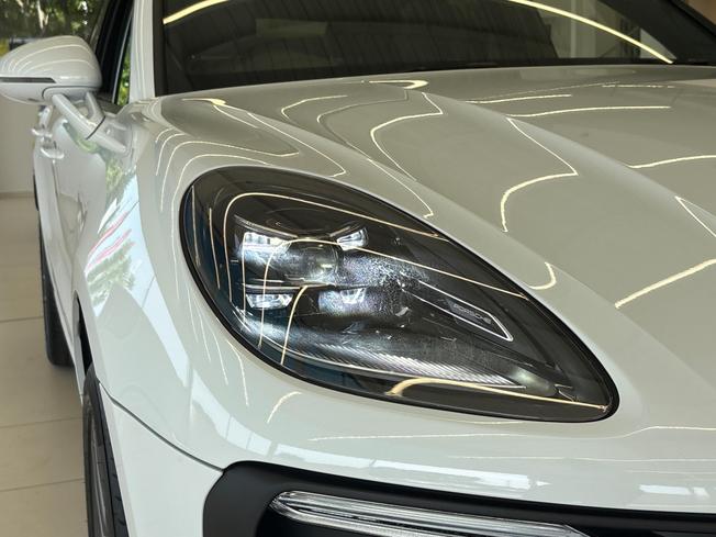 PORSCHE Macan Photo 21