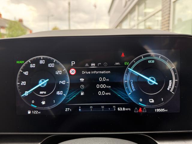 Kia Niro Photo fecb8c99-81ad-4efe-8e5f-604eedce49a0.jpg