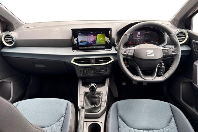 SEAT Ibiza Photo 10