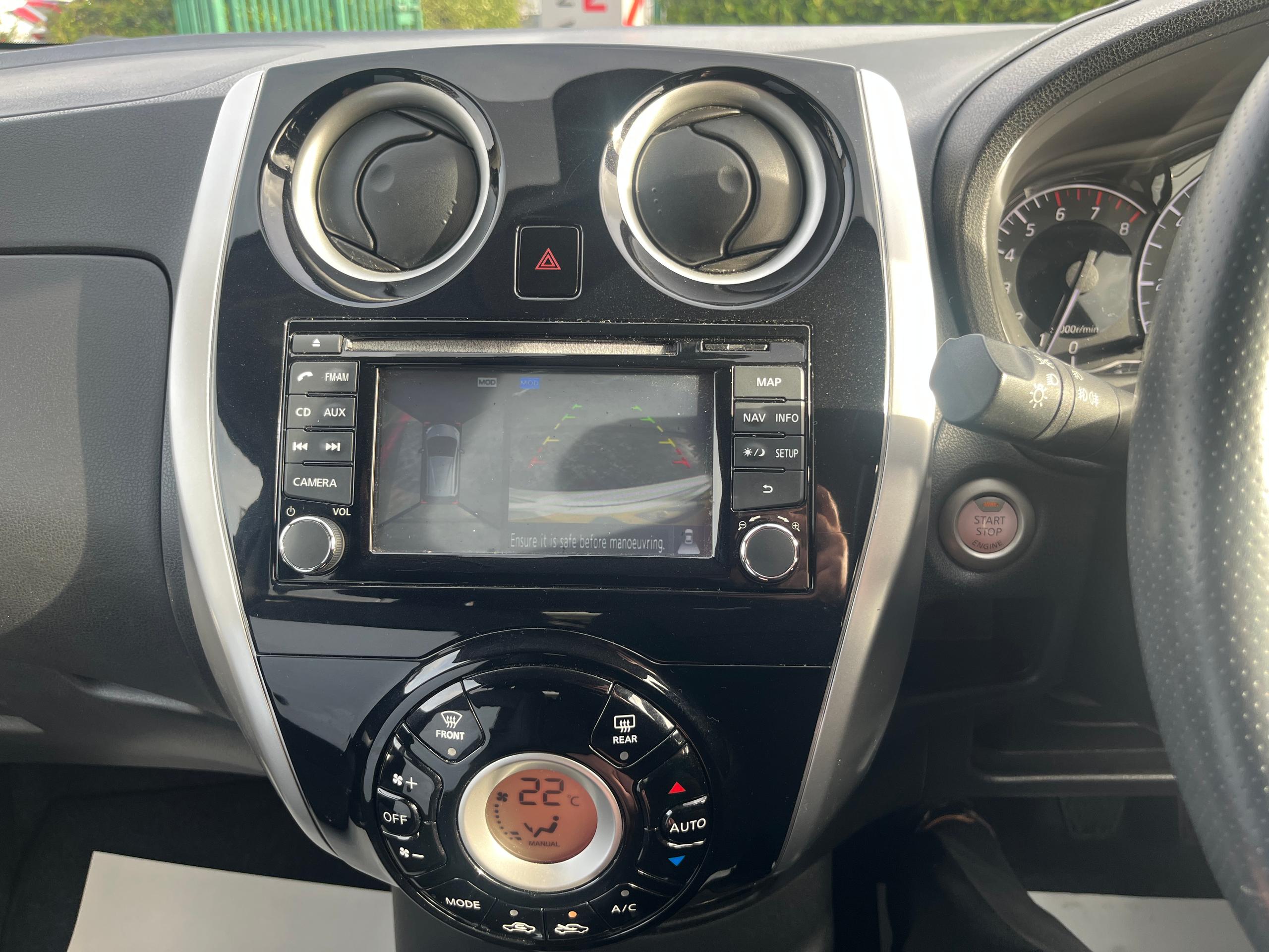 Nissan Note Photo 21