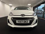 Hyundai i10 Photo 1