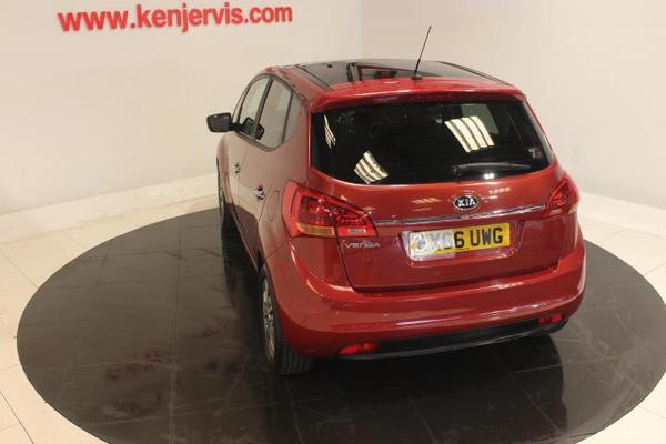 Kia Venga 1.6 4 MPV 5dr Petrol Auto Euro 6 (123 bhp) Photo 5
