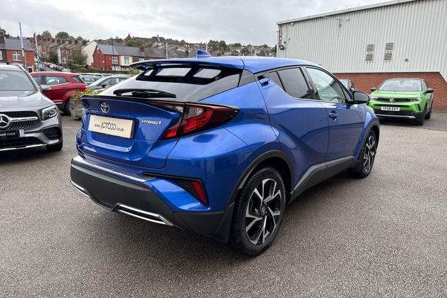TOYOTA C-Hr Photo 35