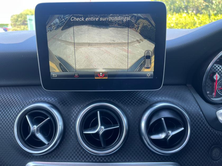 Mercedes-Benz A Class Photo fef651f9-cc6f-4641-9308-ad2cffe8b5c2.jpg