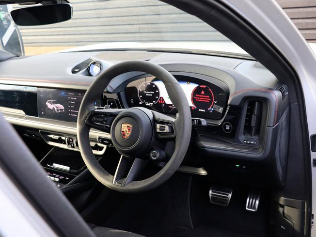 PORSCHE Cayenne Photo 30