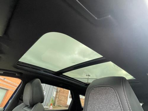 Peugeot 3008 Photo ff0d915a-4665-4a21-8984-b15d7f639cb8.jpeg