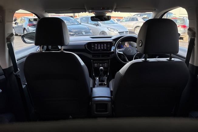 VOLKSWAGEN T-Cross Photo 42