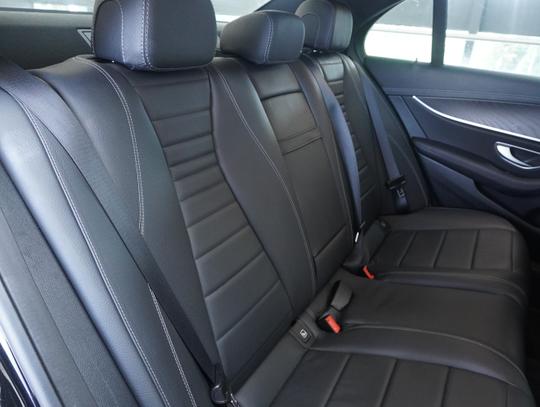 Mercedes-Benz E Class Photo ff16b336-fbd0-4666-82ec-b3c151635516.jpg