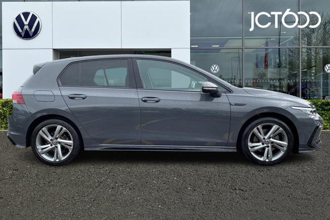 VOLKSWAGEN Golf Photo 4