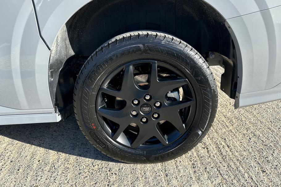 Used Ford E-TRANSIT CUSTOM CUSTOMBEV04 17