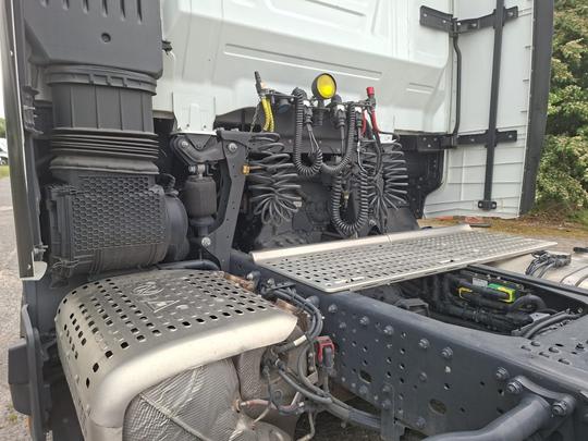 Iveco S-WAY 500hp Photo