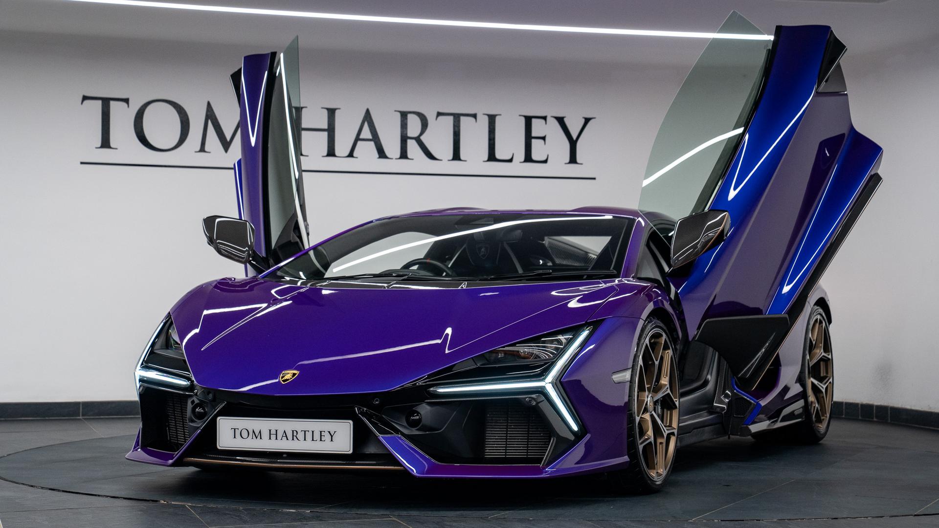 LAMBORGHINI Revuelto Photo ff4ccb61-857d-4c66-8639-a5aafa2143c1.jpg