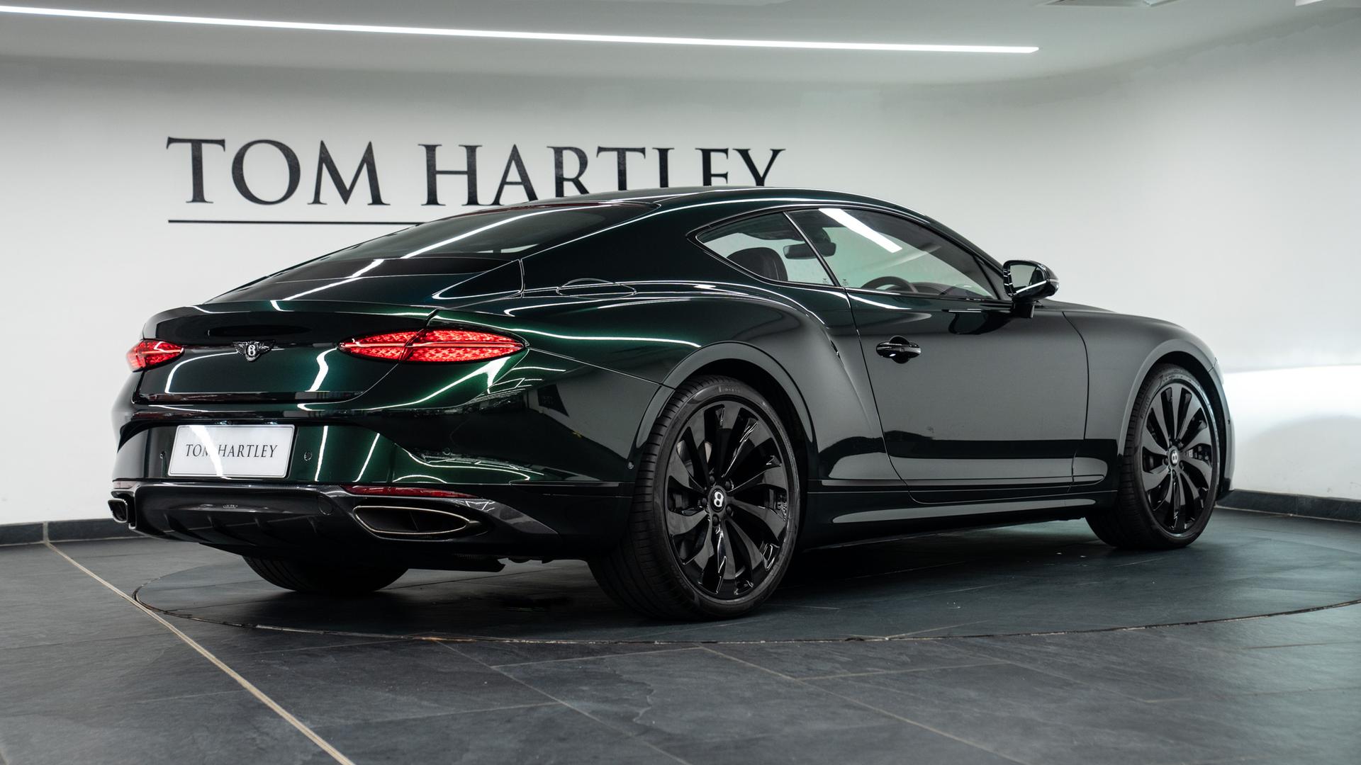 Bentley Continental GT Photo ff528be4-3953-46ed-b469-122026538d2f.jpg
