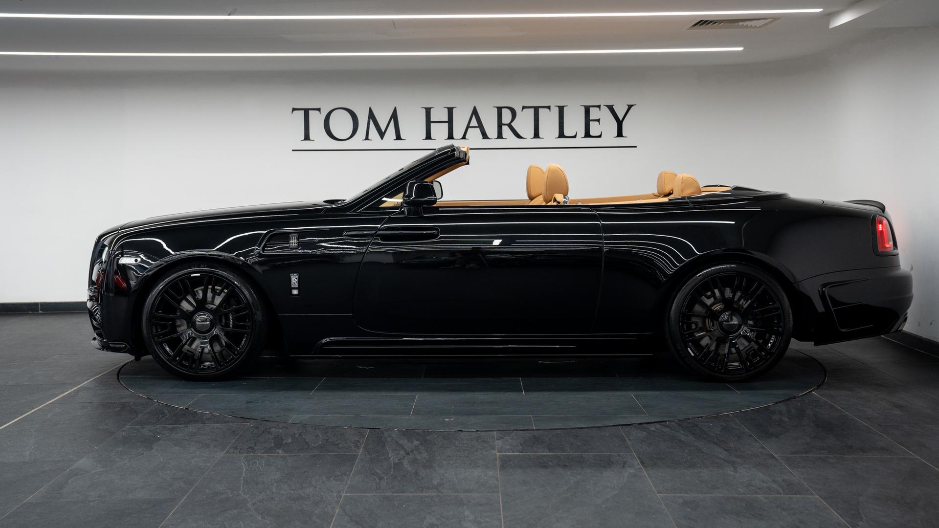 Rolls-Royce Dawn Photo ff5d3d0f-00ef-4ad4-a851-0112c73c06d3.jpg