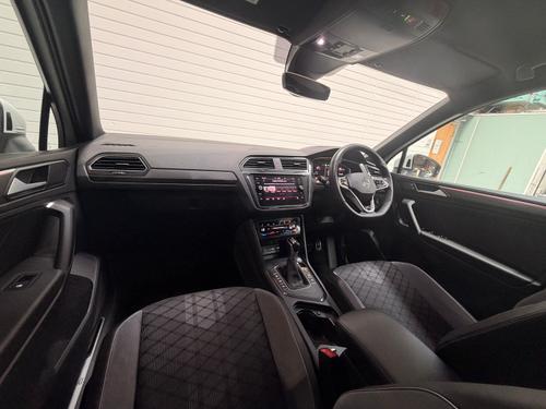 Volkswagen Tiguan Photo ff67a5c9-d98b-410c-a043-a9771b91131c.jpeg